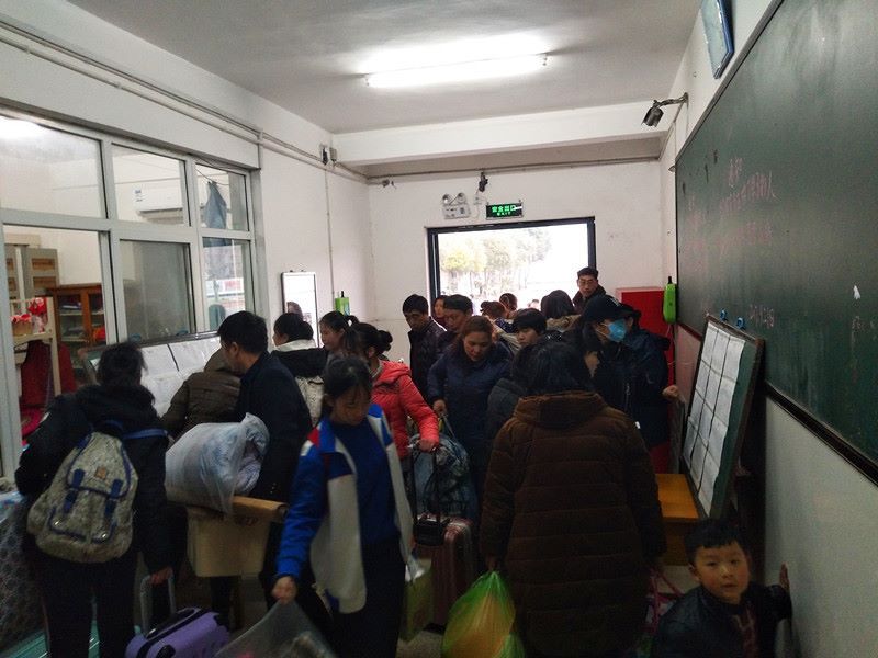 一年之计在于春 ——我校学生寒假后返校