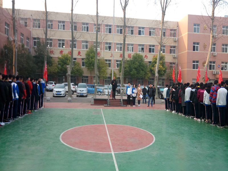第二周国旗下的演讲 三(2)班 程钰祥