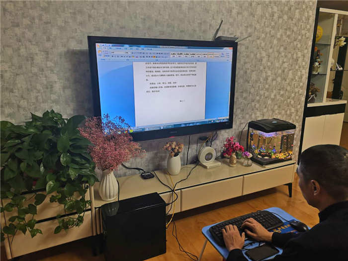 市三高“空中开学典礼”：家校共育 共促成长 ——高二学生家长观礼有感