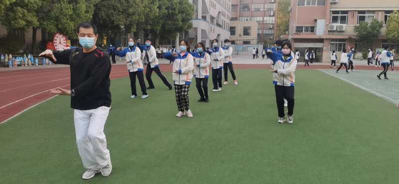 重返校园日，最美四月天——高三孩子们眼中的封校生活