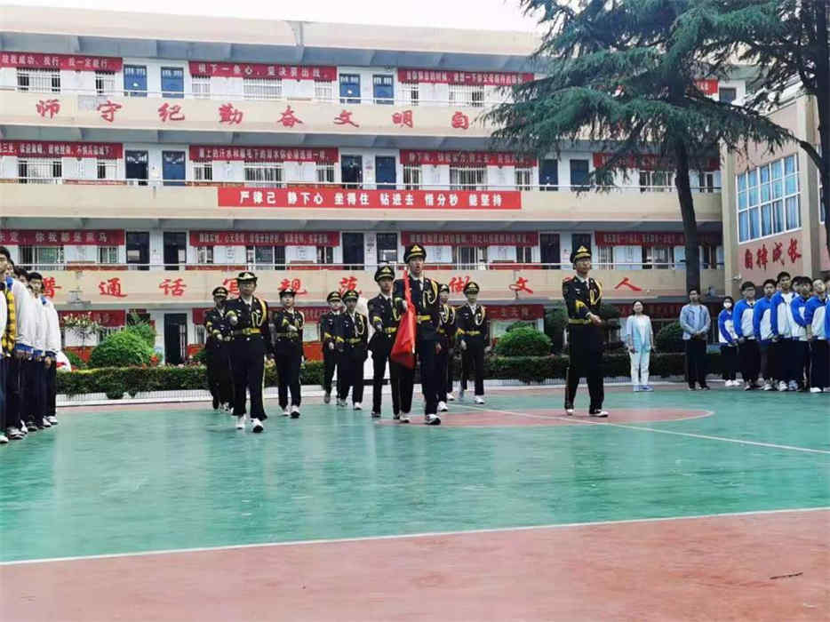 奋斗百年路  启航新征程