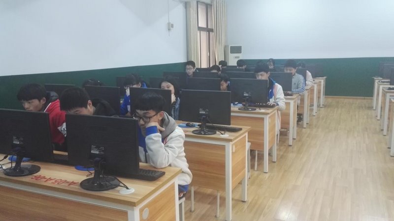 “简单视频制作讲解”活动落幕