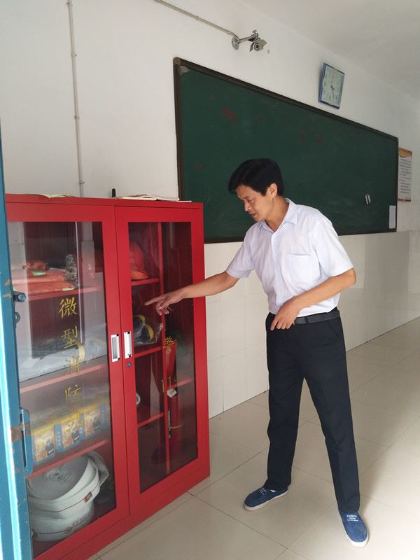 我校公寓科开展“开学第一课”活动